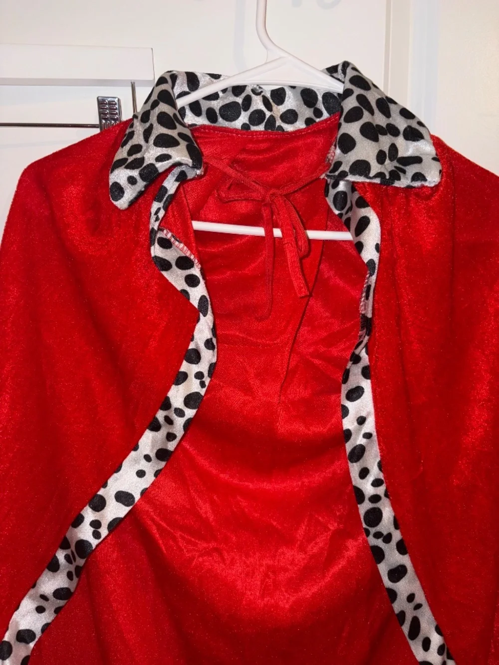 NWOT Kids Boys and Girls King Robe Royal Cape Halloween Costume 31”